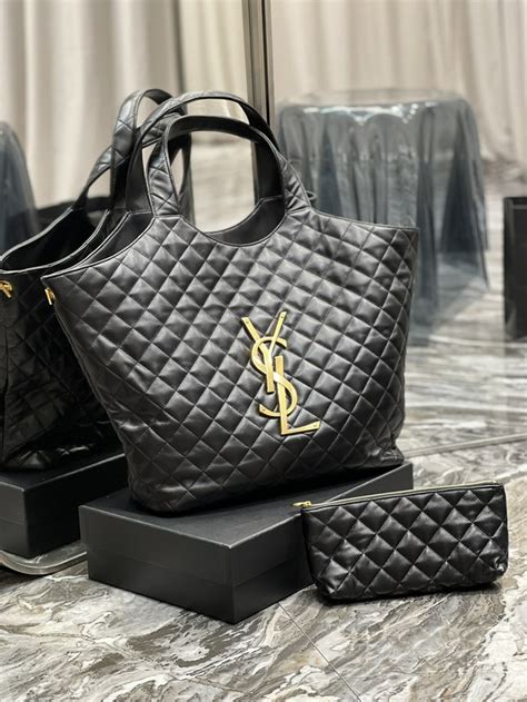 bolsa feminina yves saint laurent - yve Saint Laurent bag.